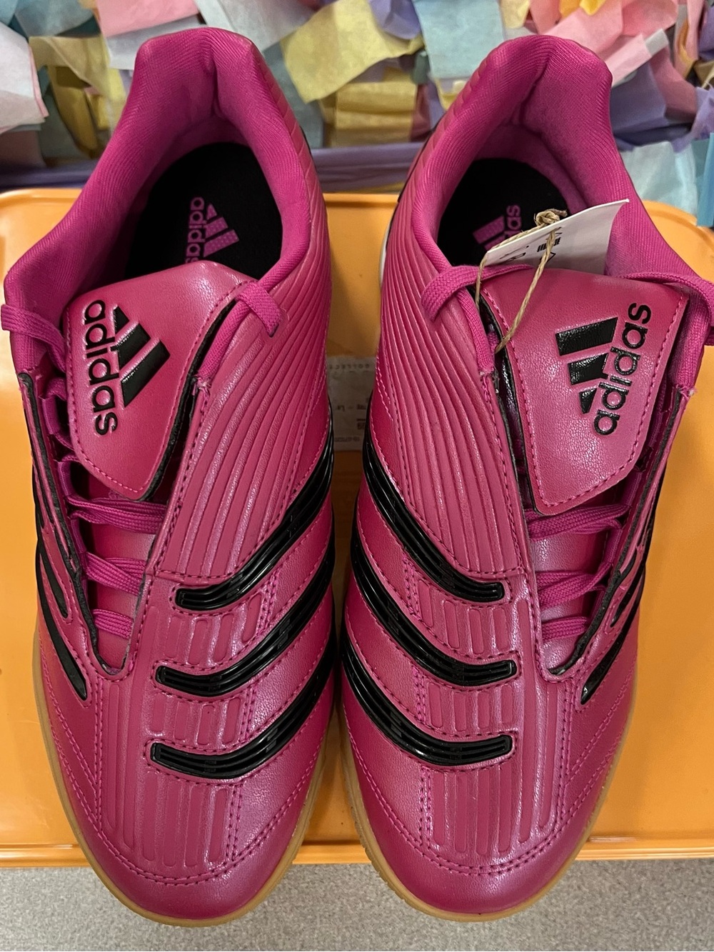 adidas PREDATOR Sala Sz 8 in Semi Lucid Fuschia Pink - Picture 11 of 14